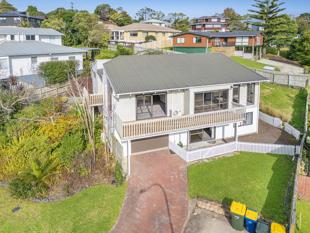 10 Unsworth Drive, Unsworth Heights
