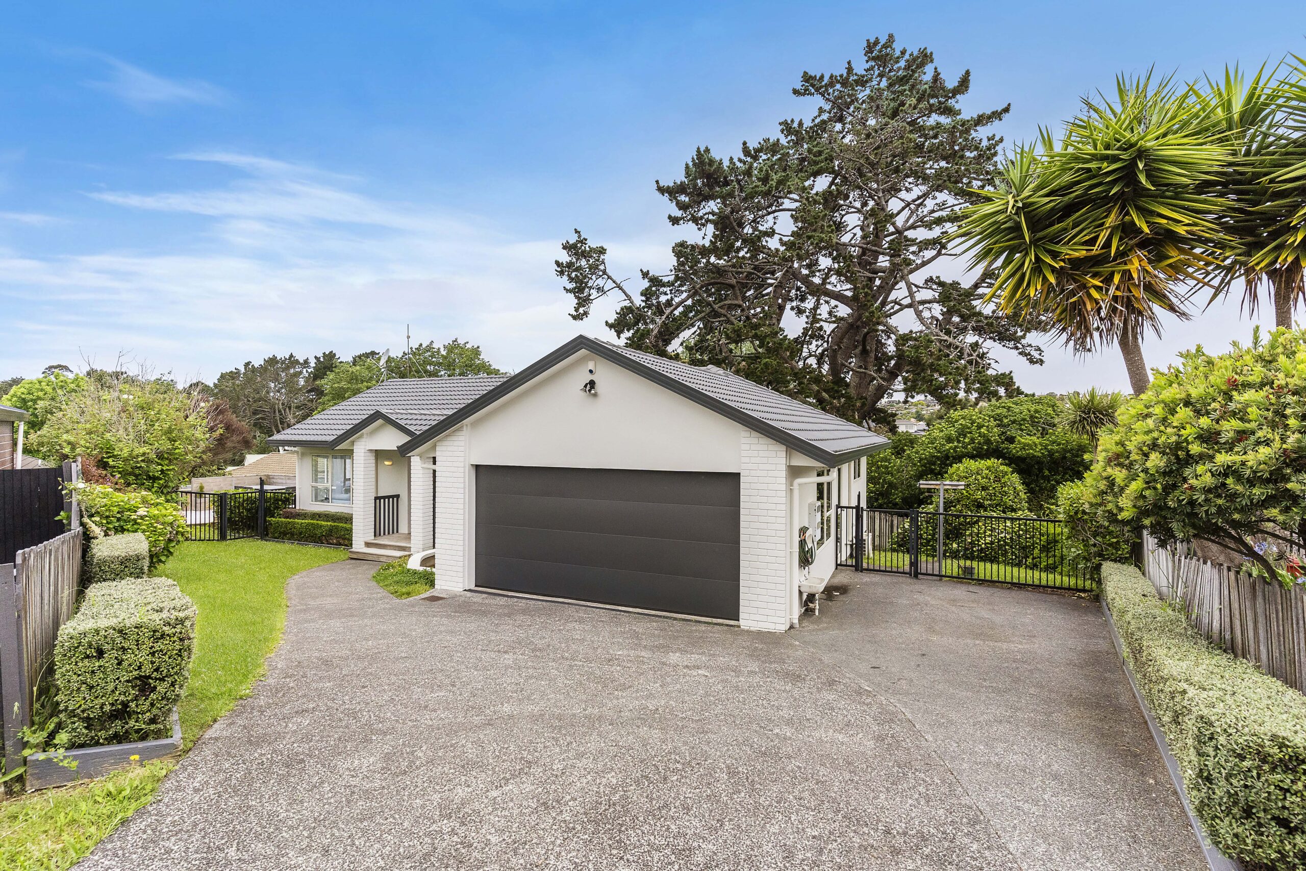 10 Owl Court, Unsworth Heights